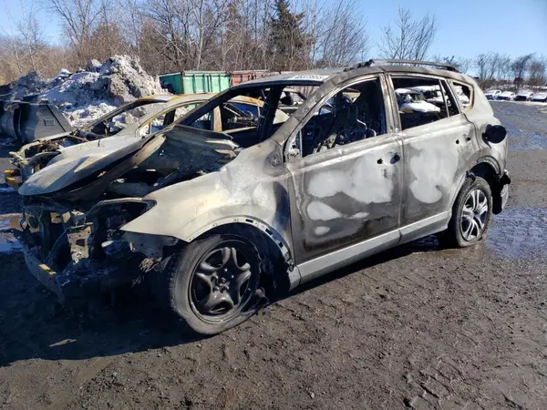 2T3BFREV5JW848520 2018 TOYOTA RAV 4 - Image 1