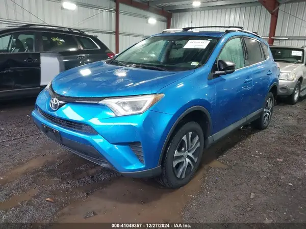 2T3BFREV6GW421176 2016 TOYOTA RAV 4 - Image 2