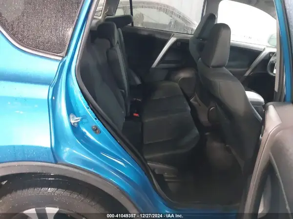 2T3BFREV6GW421176 2016 TOYOTA RAV 4 - Image 8