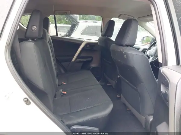 2T3BFREV6GW421890 2016 TOYOTA RAV 4 - Image 8