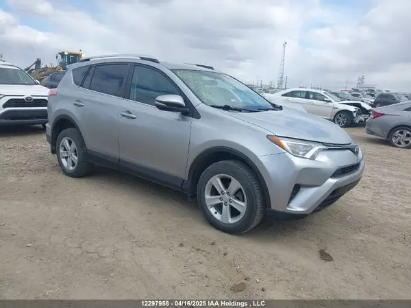2T3BFREV6GW474251 2016 TOYOTA RAV 4 - Image 1