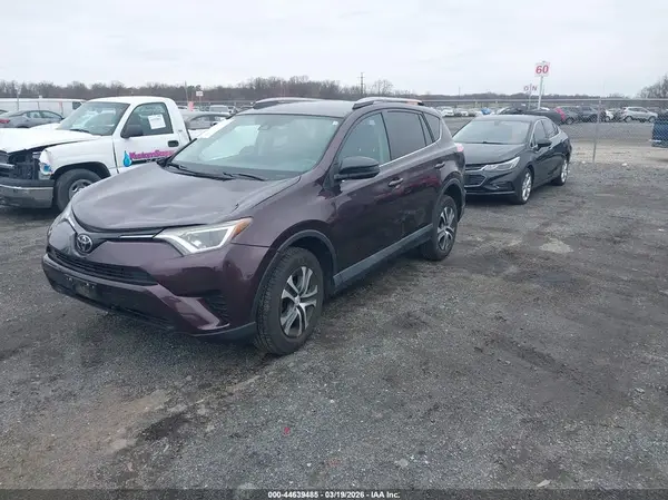 2T3BFREV6HW577347 2017 TOYOTA RAV 4 - Image 2