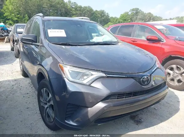 2T3BFREV6HW580393 2017 TOYOTA RAV 4 - Image 1