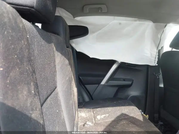 2T3BFREV6HW580393 2017 TOYOTA RAV 4 - Image 8