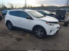 2T3BFREV6HW603722 2017 TOYOTA RAV 4