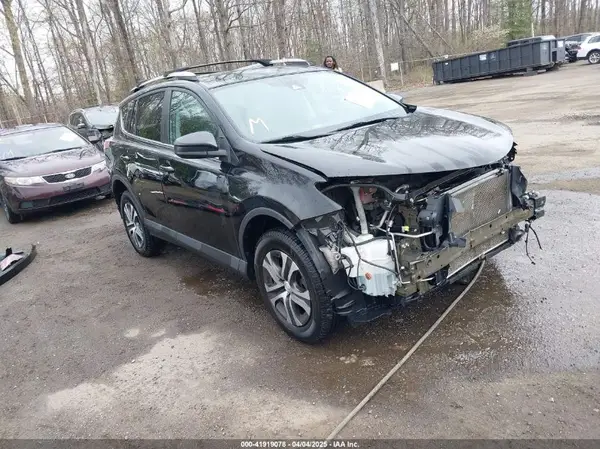2T3BFREV6HW605826 2017 TOYOTA RAV 4 - Image 1
