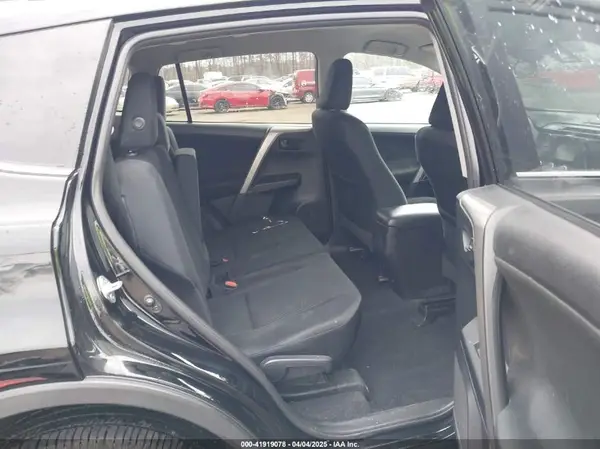 2T3BFREV6HW605826 2017 TOYOTA RAV 4 - Image 8