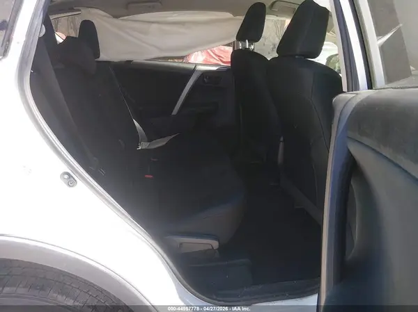 2T3BFREV6HW618608 2017 TOYOTA RAV 4 - Image 8