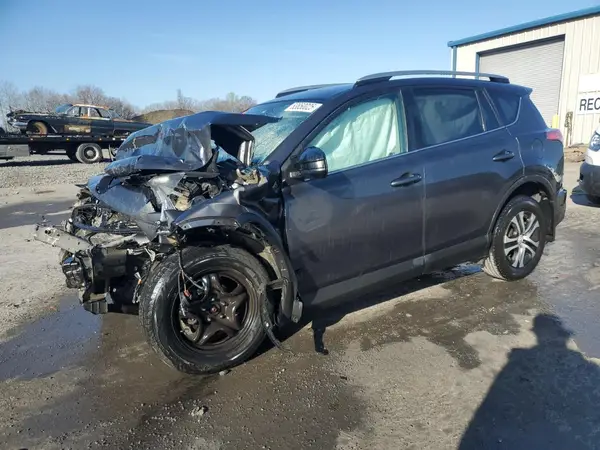 2T3BFREV6HW656257 2017 TOYOTA RAV 4 - Image 1