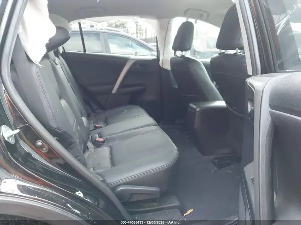 2T3BFREV6HW687184 2017 TOYOTA RAV 4 - Image 8