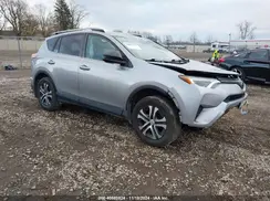 2T3BFREV6JW721534 2018 TOYOTA RAV 4