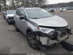 2T3BFREV6JW725180 2018 TOYOTA RAV 4