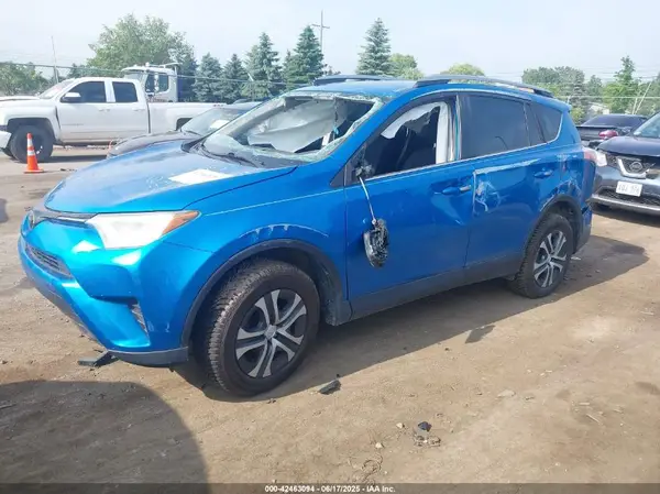 2T3BFREV6JW759751 2018 TOYOTA RAV 4 - Image 2