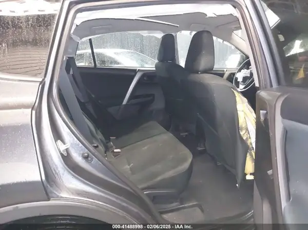 2T3BFREV6JW773424 2018 TOYOTA RAV 4 - Image 8