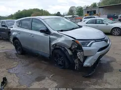 2T3BFREV6JW845562 2018 TOYOTA RAV 4