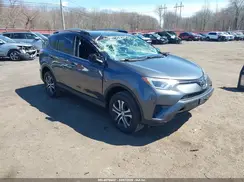 2T3BFREV6JW853712 2018 TOYOTA RAV 4