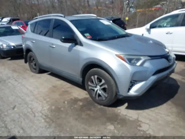 2T3BFREV7GW429142 2016 TOYOTA RAV 4 - Image 1