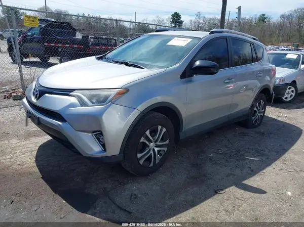 2T3BFREV7GW429142 2016 TOYOTA RAV 4 - Image 2