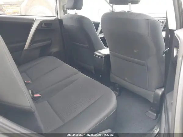 2T3BFREV7GW472380 2016 TOYOTA RAV 4 - Image 8