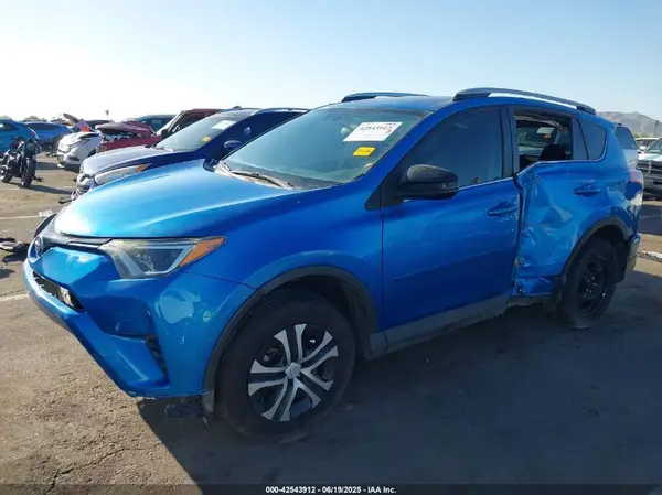 2T3BFREV7GW479426 2016 TOYOTA RAV 4 - Image 2