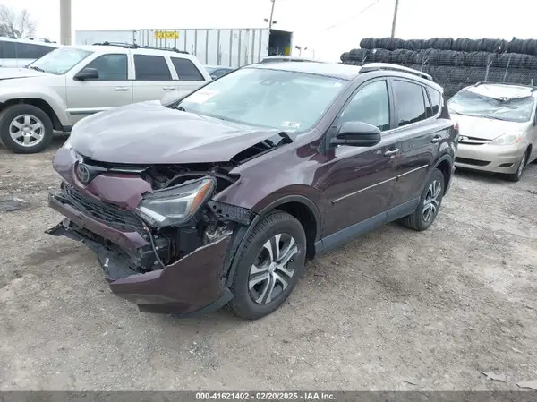 2T3BFREV7HW542705 2017 TOYOTA RAV 4 - Image 2