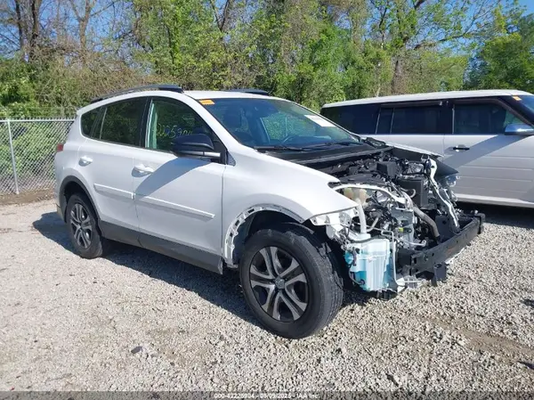 2T3BFREV7HW544423 2017 TOYOTA RAV 4 - Image 1