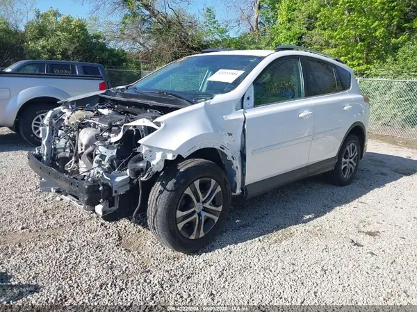 2T3BFREV7HW544423 2017 TOYOTA RAV 4 - Image 2