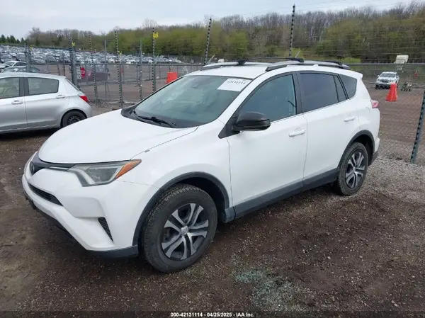 2T3BFREV7HW595503 2017 TOYOTA RAV 4 - Image 2