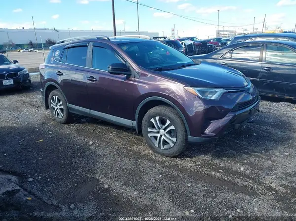 2T3BFREV7HW683807 2017 TOYOTA RAV 4 - Image 1