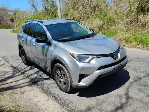 2T3BFREV7JW712163 2018 TOYOTA RAV 4 - Image 1