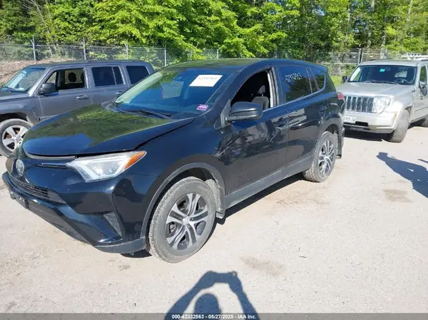 2T3BFREV7JW717251 2018 TOYOTA RAV 4 - Image 2