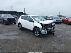 2T3BFREV7JW851015 2018 TOYOTA RAV 4