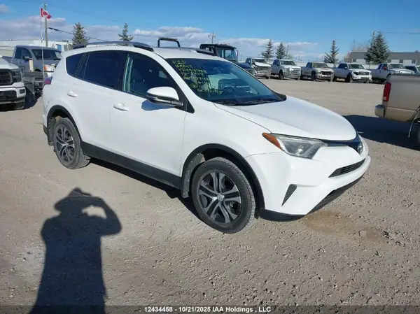 2T3BFREV8GW457435 2016 TOYOTA RAV 4 - Image 1
