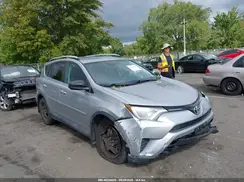 2T3BFREV8GW520324 2016 TOYOTA RAV 4
