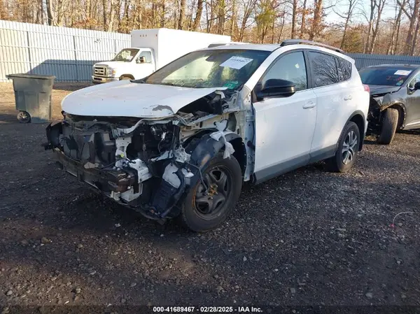 2T3BFREV8HW543376 2017 TOYOTA RAV 4 - Image 2