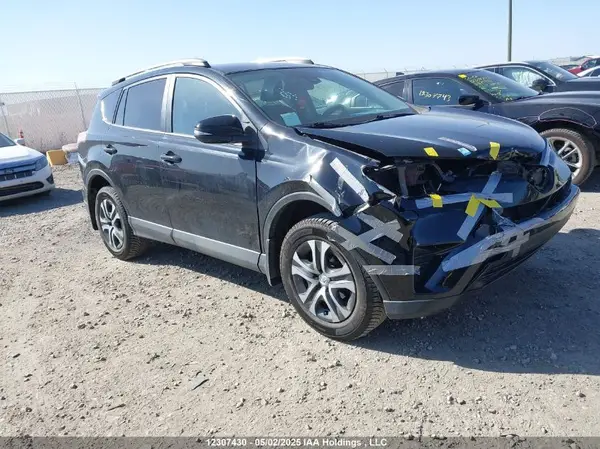 2T3BFREV8HW575065 2017 TOYOTA RAV 4 - Image 1