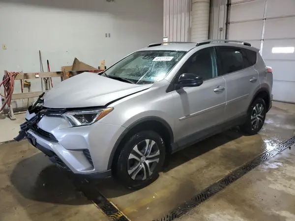 2T3BFREV8HW582453 2017 TOYOTA RAV 4 - Image 1