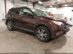 2T3BFREV8HW631943 2017 TOYOTA RAV 4