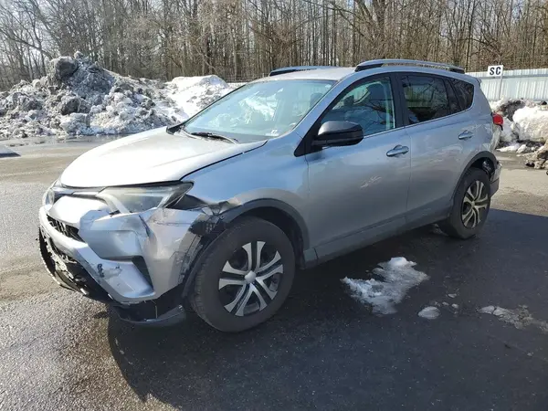 2T3BFREV8HW643283 2017 TOYOTA RAV 4 - Image 1