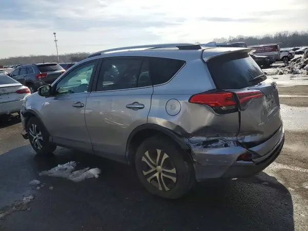 2T3BFREV8HW643283 2017 TOYOTA RAV 4 - Image 2