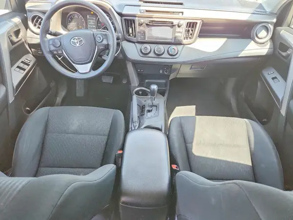 2T3BFREV8HW666014 2017 TOYOTA RAV 4 - Image 8