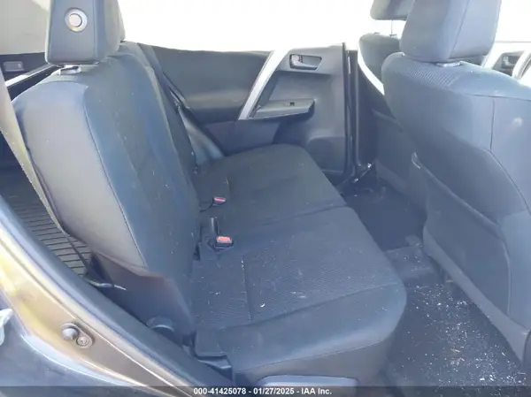 2T3BFREV8HW668605 2017 TOYOTA RAV 4 - Image 8