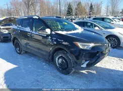 2T3BFREV8HW671861 2017 TOYOTA RAV 4