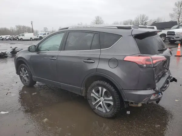 2T3BFREV8HW692001 2017 TOYOTA RAV 4 - Image 2