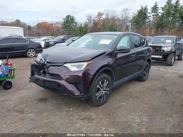 2T3BFREV8HW693553 2017 TOYOTA RAV 4 - Image 2