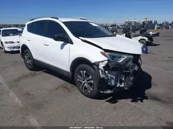2T3BFREV8JW740425 2018 TOYOTA RAV 4