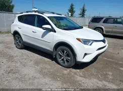 2T3BFREV8JW765860 2018 TOYOTA RAV 4
