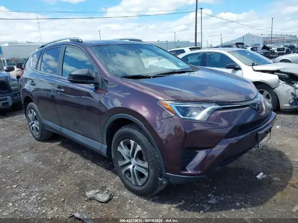 2T3BFREV8JW785655 2018 TOYOTA RAV 4 - Image 1