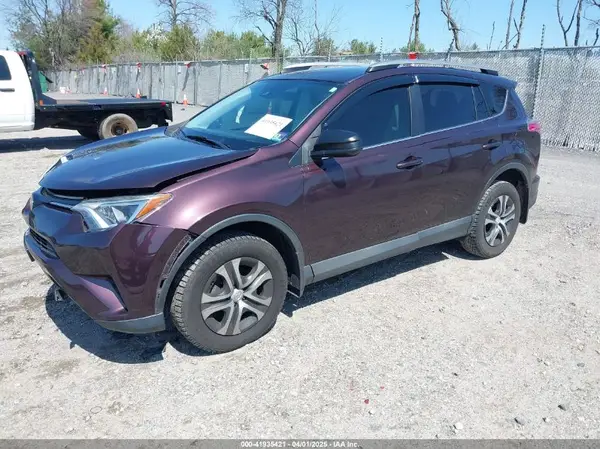 2T3BFREV8JW836491 2018 TOYOTA RAV 4 - Image 2