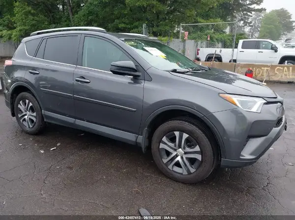 2T3BFREV8JW850391 2018 TOYOTA RAV 4 - Image 1